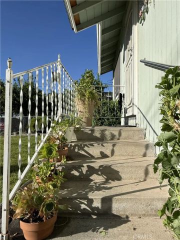 1226 Turquoise, Mentone, CA 92359