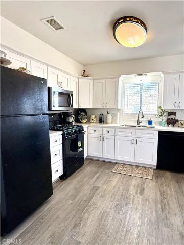 1226 Turquoise, Mentone, CA 92359