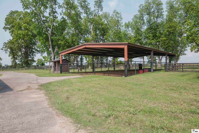 3585 DOSS HIGHWAY, Collinston, LA 71229