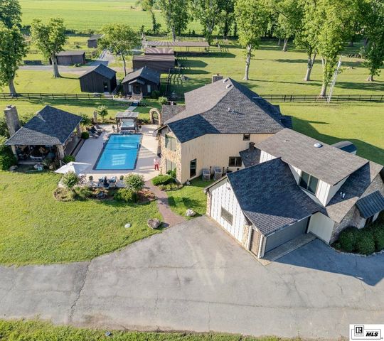 3585 DOSS HIGHWAY, Collinston, LA 71229
