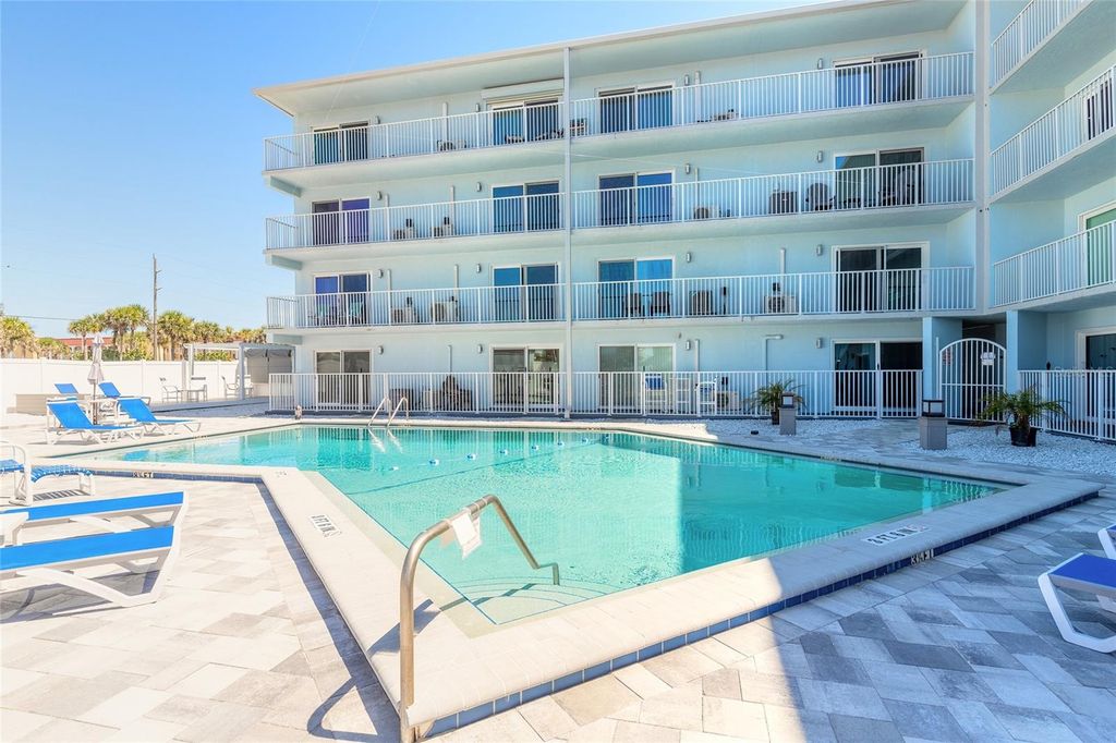 Image 23 of property listing at 3700 S ATLANTIC AVENUE 413, New Smyrna Beach, FL 32169