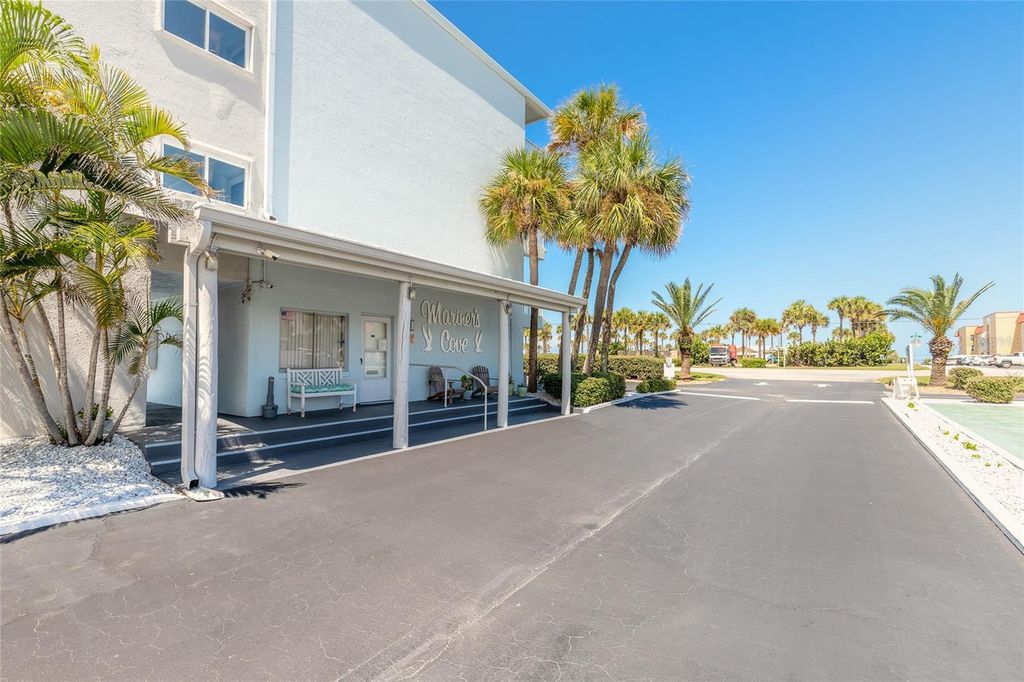 Image 4 of property listing at 3700 S ATLANTIC AVENUE 413, New Smyrna Beach, FL 32169