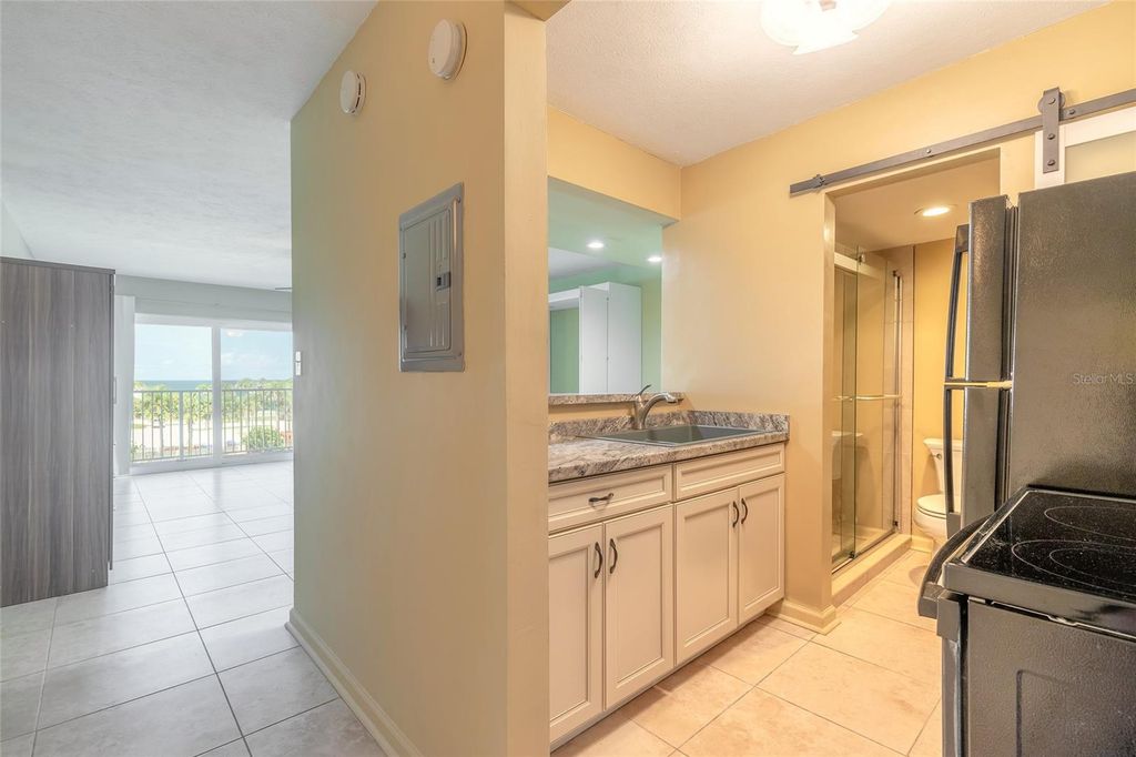 Image 6 of property listing at 3700 S ATLANTIC AVENUE 413, New Smyrna Beach, FL 32169