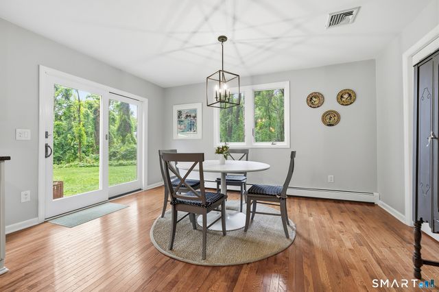 40 Ivy Hill Road, Ridgefield, CT 06877