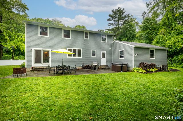 40 Ivy Hill Road, Ridgefield, CT 06877