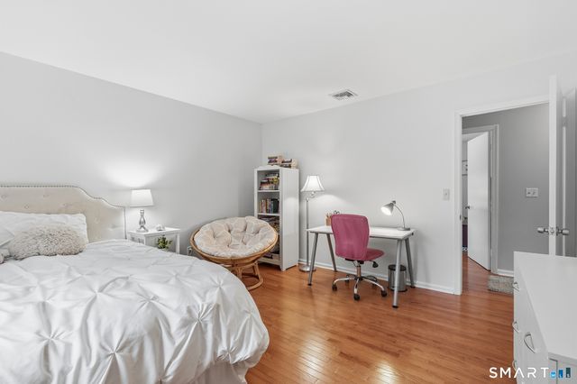 40 Ivy Hill Road, Ridgefield, CT 06877