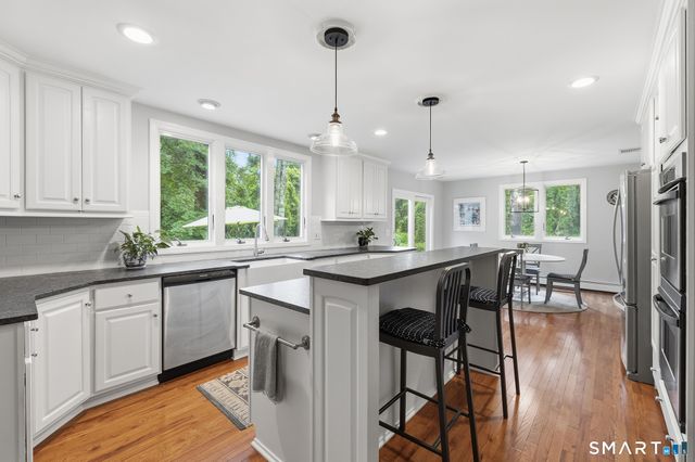 40 Ivy Hill Road, Ridgefield, CT 06877