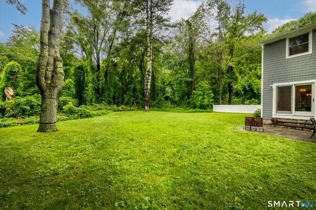 40 Ivy Hill Road, Ridgefield, CT 06877