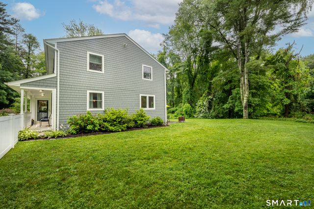 40 Ivy Hill Road, Ridgefield, CT 06877