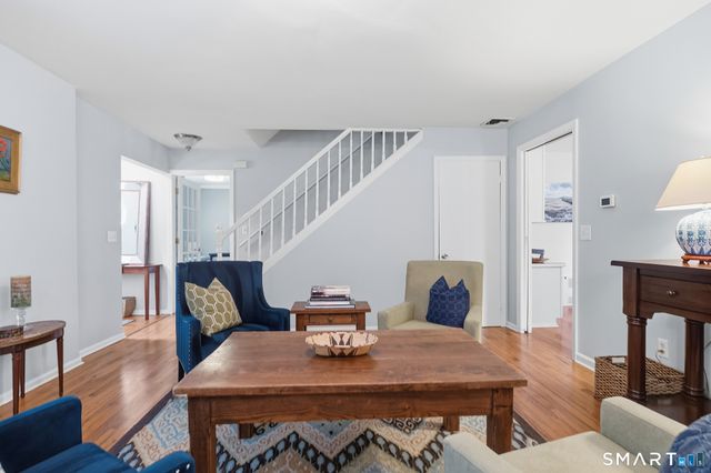 40 Ivy Hill Road, Ridgefield, CT 06877