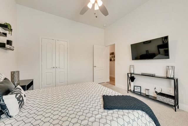 317 Resting Place Road, Waxahachie, TX 75165