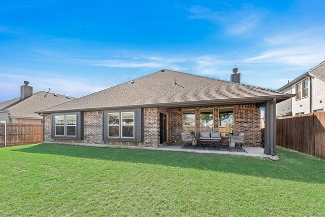 317 Resting Place Road, Waxahachie, TX 75165