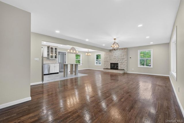 80 N Cross Road, Lagrangeville, NY 12540