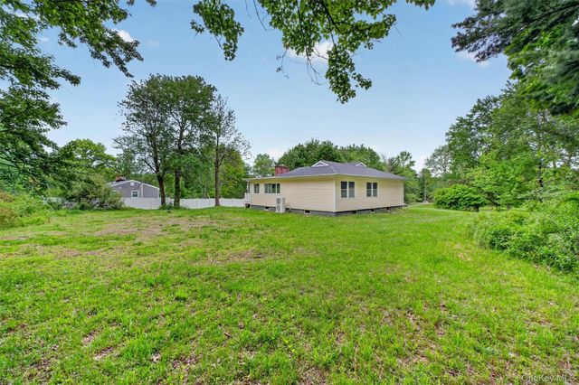 80 N Cross Road, Lagrangeville, NY 12540