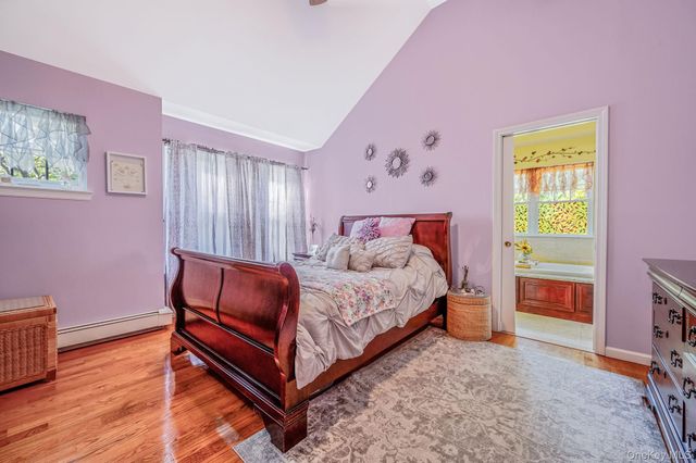 106 Springdale Drive, Ronkonkoma, NY 11779