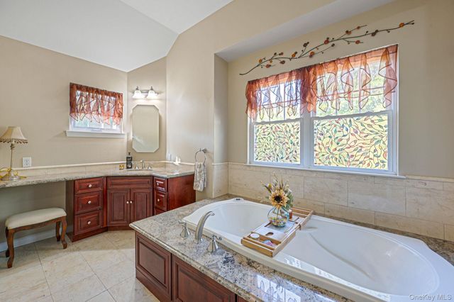 106 Springdale Drive, Ronkonkoma, NY 11779