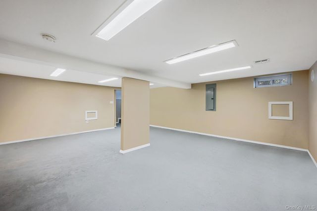 106 Springdale Drive, Ronkonkoma, NY 11779