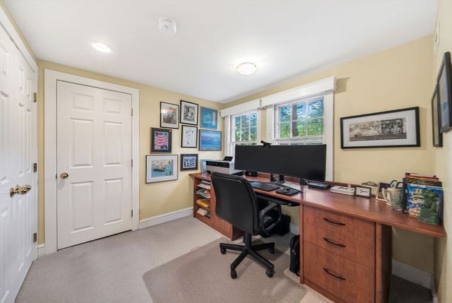 44 Old Rd, Weston, MA 02493