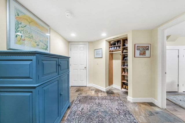 44 Old Rd, Weston, MA 02493