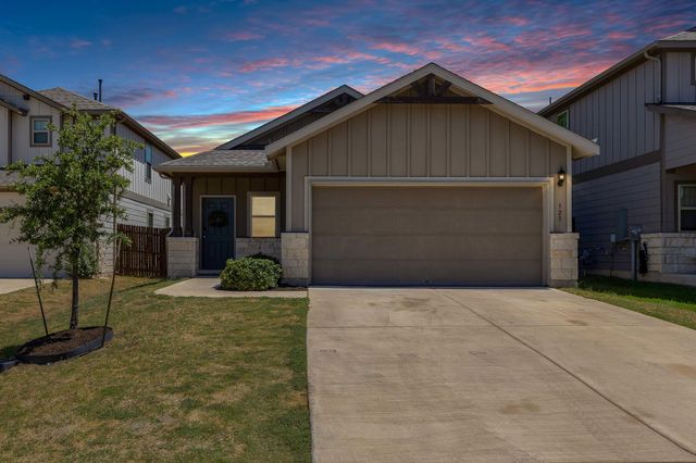 323 Zuma DR, Liberty Hill, TX 78642