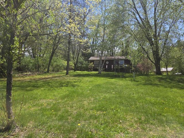 3217 3rd Court, Oxford, WI 53952