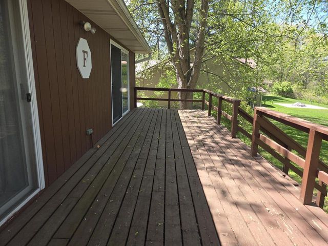 3217 3rd Court, Oxford, WI 53952