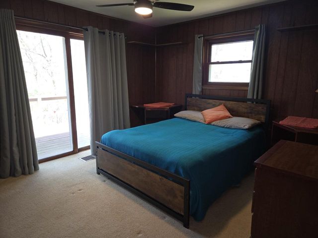 3217 3rd Court, Oxford, WI 53952