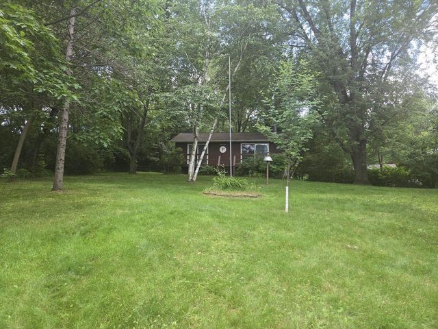 3217 3rd Court, Oxford, WI 53952