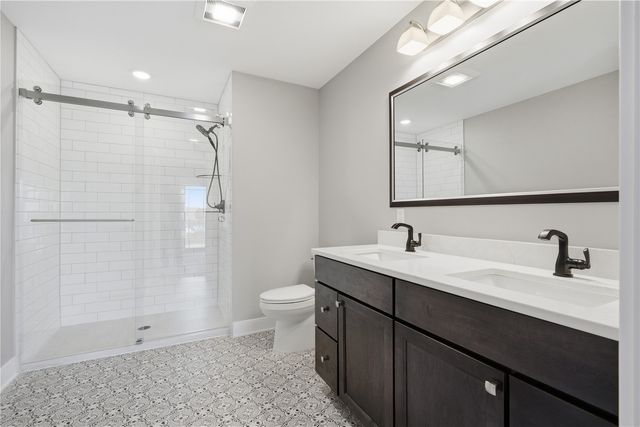 1871 Ellis Boulevard NW 202, Cedar Rapids, IA 52405