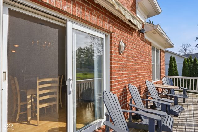 600 N Elm Street, Zionsville, IN 46077