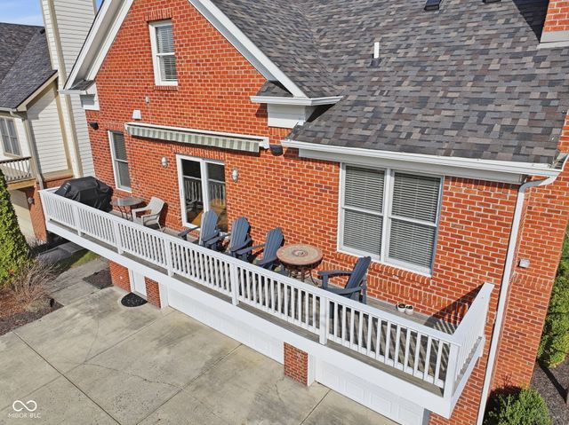 600 N Elm Street, Zionsville, IN 46077