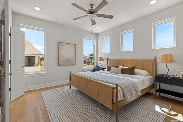 543 McMonigal Pl Bldg 2, San Antonio, TX 78210