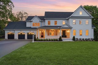 14 Thoreau Road, Lexington, MA 02420
