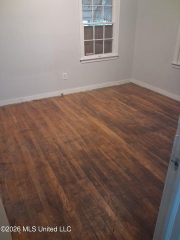 984 Winn Street, Jackson, MS 39204