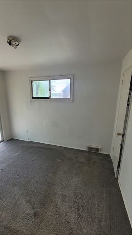 11032 Azalea Dr, Penn Hills, PA 15235