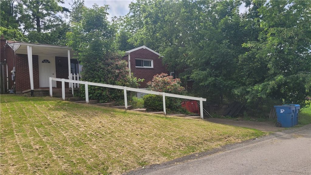 11032 Azalea Dr, Penn Hills, PA 15235
