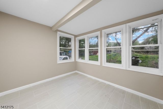208 E 8Th Ave, Roselle Boro, NJ 07203