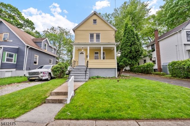 208 E 8Th Ave, Roselle Boro, NJ 07203