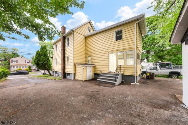 208 E 8Th Ave, Roselle Boro, NJ 07203