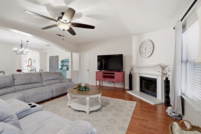 1213 Hampton Drive, Forney, TX 75126