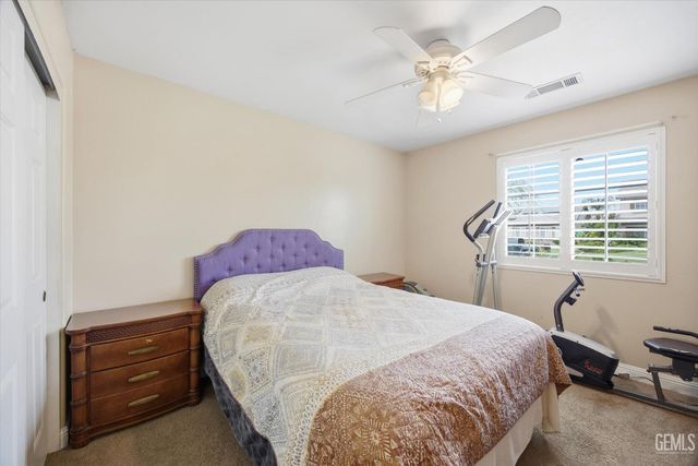 12207 Quiet Pasture Drive, Bakersfield, CA 93312