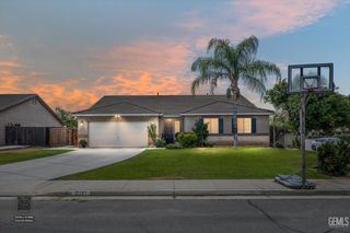 12207 Quiet Pasture Drive, Bakersfield, CA 93312
