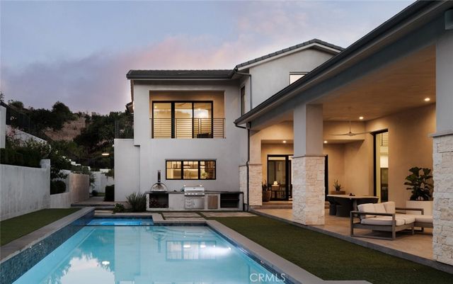 19892 Summit Trail Road, Trabuco Canyon, CA 92679