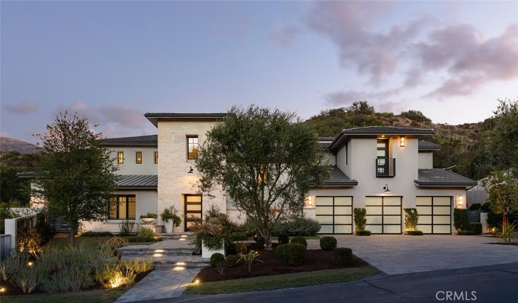 19892 Summit Trail Road, Trabuco Canyon, CA 92679