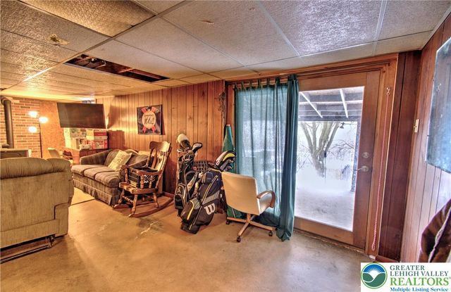 25 Stedman Avenue, Lehighton Boro, PA 18235