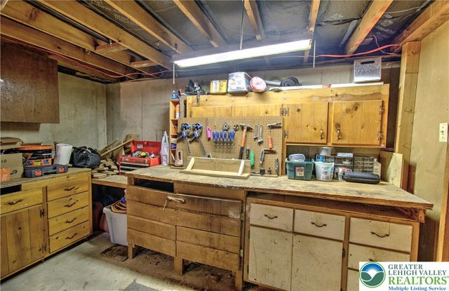 25 Stedman Avenue, Lehighton Boro, PA 18235