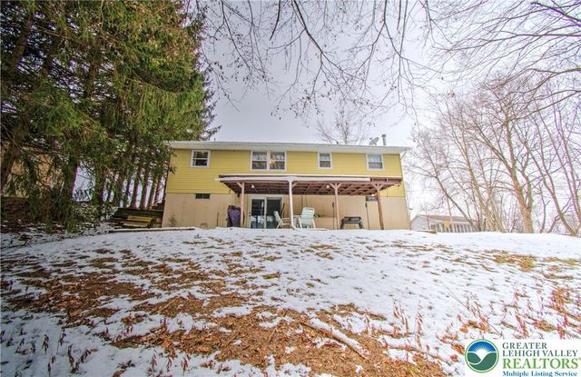 25 Stedman Avenue, Lehighton Boro, PA 18235