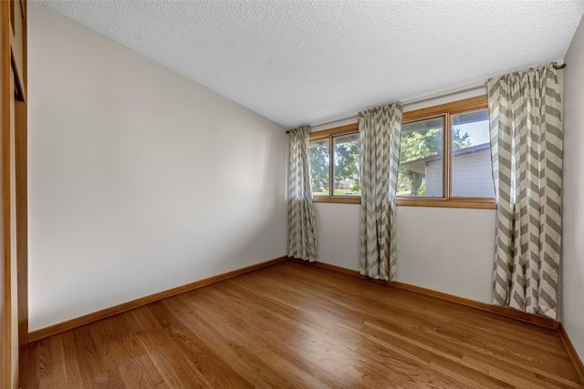 2500 Falbrook Drive NE, Cedar Rapids, IA 52402