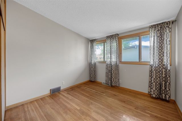 2500 Falbrook Drive NE, Cedar Rapids, IA 52402