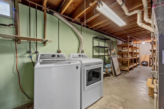 2500 Falbrook Drive NE, Cedar Rapids, IA 52402